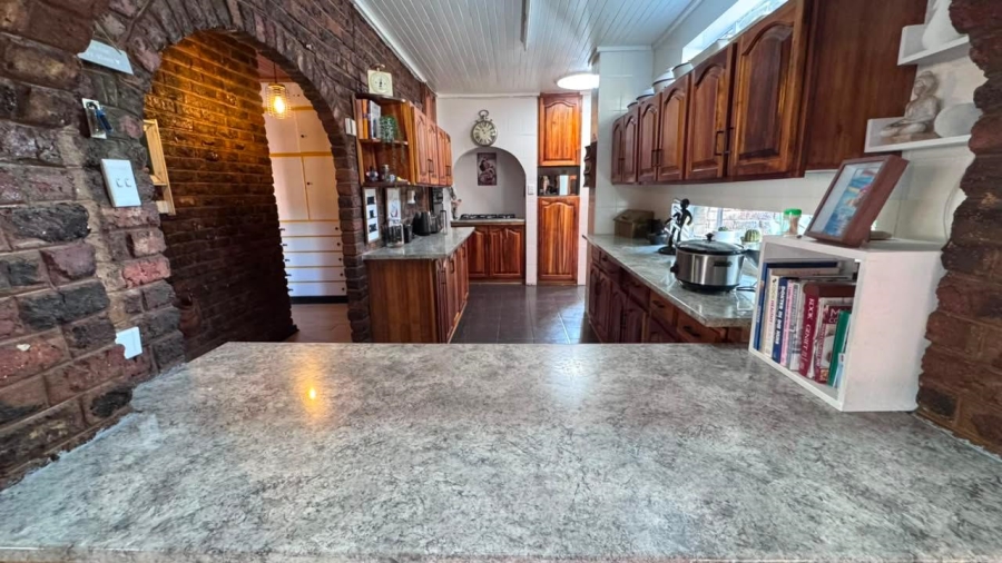 5 Bedroom Property for Sale in Royldene Northern Cape